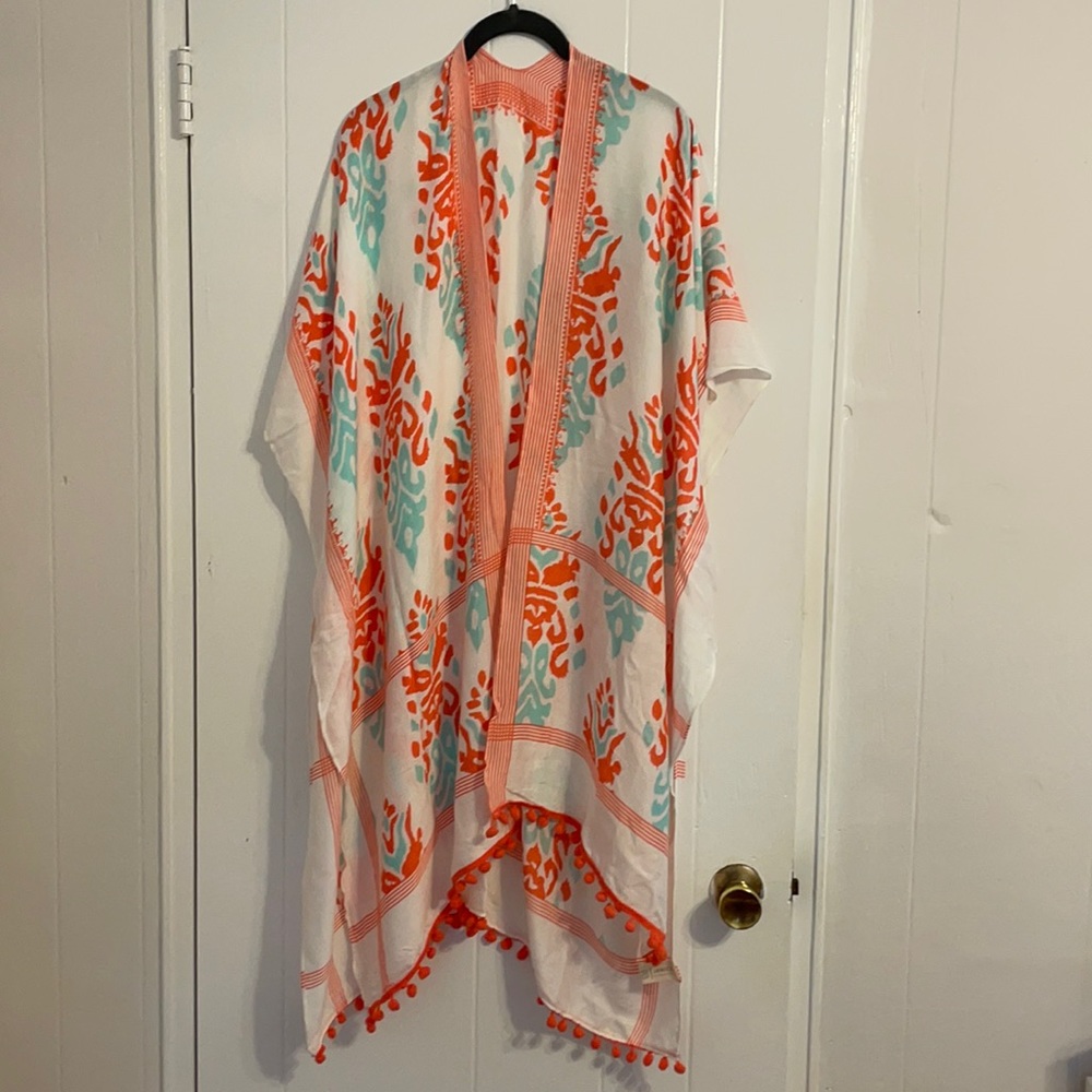 New Never Worn Damask Print Kimono